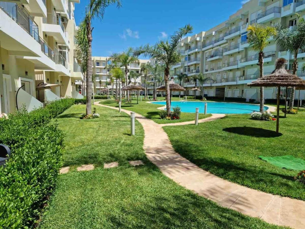 Lux Apartment In Bouznika With Pool Ngoại thất bức ảnh